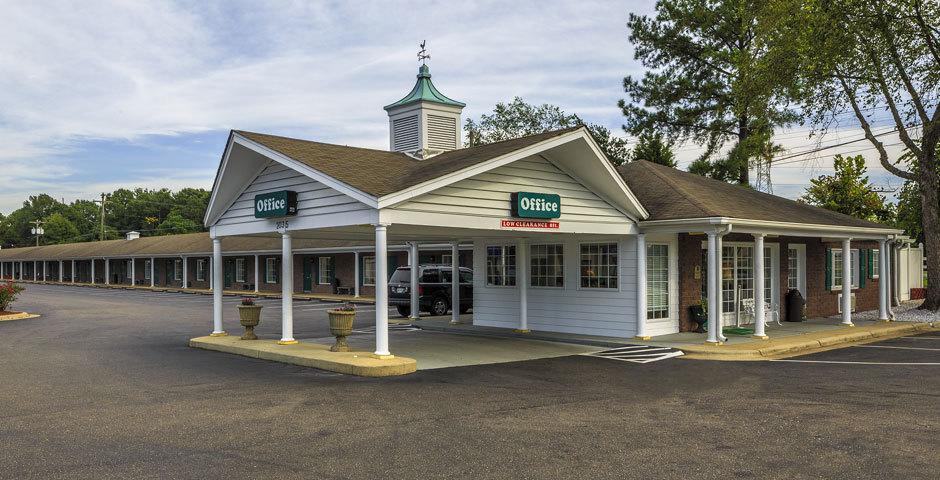 Ambassador Inn Fayetteville Zewnętrze zdjęcie