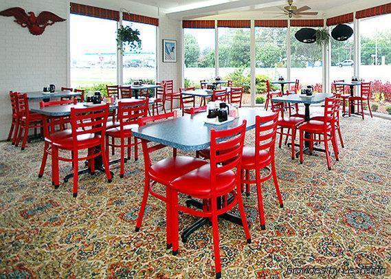 Ambassador Inn Fayetteville Zewnętrze zdjęcie